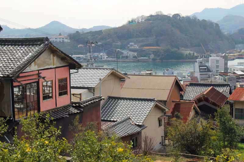 素敵なカフェと千光寺新道 くりくりのいた午後 Bis 素敵なカフェと千光寺新道 くりくりのいた午後 Bis