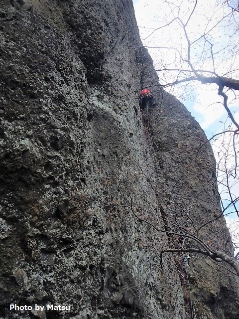 下仁田町　群馬チームで登った高立一本岩登攀記　　　　　Rock Climbing at Takadate Rock in Shimonita, Gunma_f0308721_21472898.jpg