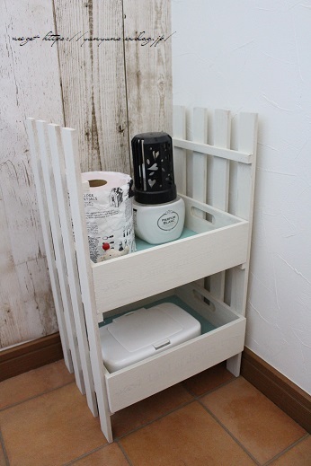 【NHK World Japanology plus】100円セリアでトイレをDIYプチリノベ♪_f0023333_22481198.jpg