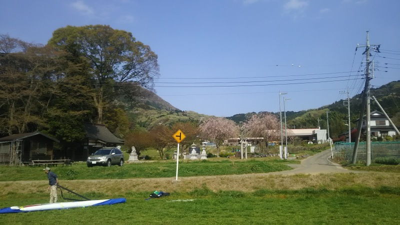 山桜を見ながらのX.Cもいいんです。_a0069056_16321297.jpg