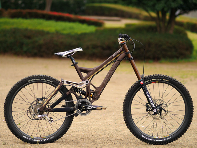 Specialized DEMO9 XV_b0049658_08210474.jpg