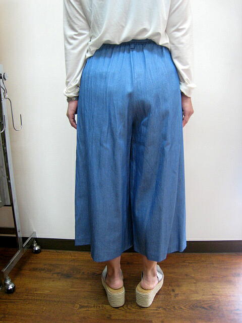 ｃｌｏｃｈｅ （ クロッシェ ） ベルト付デニムガウチョパンツ　　ＢＬＵＥ_a0089359_1323615.jpg