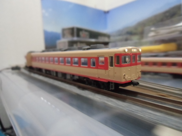 春早割 KATO 新湘南 : 車内塗装・電飾・TNカプラー化 整備その1 キハ58 鉄道模型