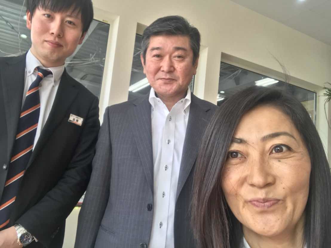 4月13日 金曜日の山本ブログ(´▽`) ランクル200ディーゼル♪ アルファード ハマー TOMMY☆Y様ランクル200ディーゼルサハラご成約!_b0127002_17595276.jpg