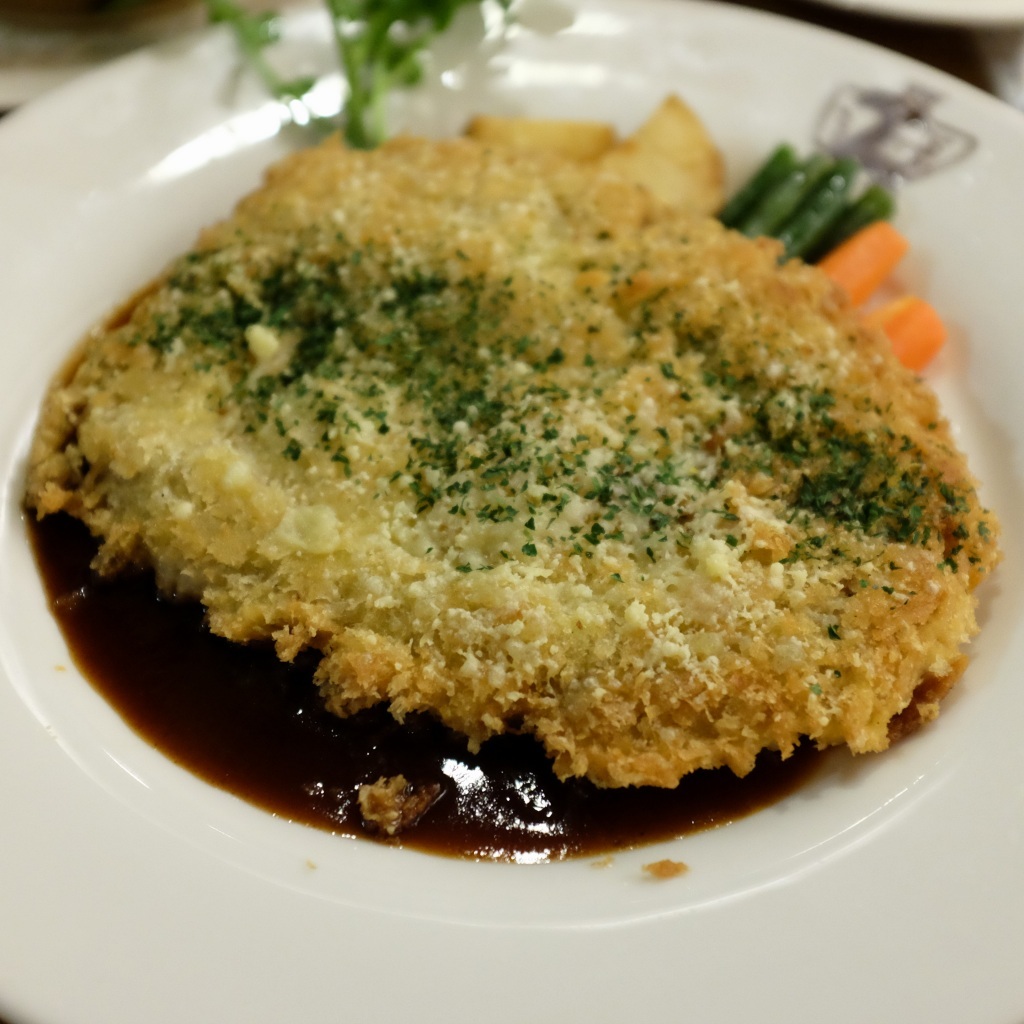 ランチョン　神保町_f0050534_08124564.jpg