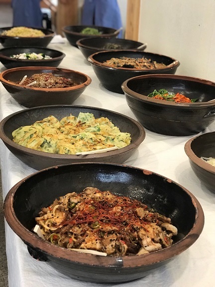 韓国田舎ごはんの旅 テンジャン作りの後は美味しいご飯_b0060363_23371886.jpg