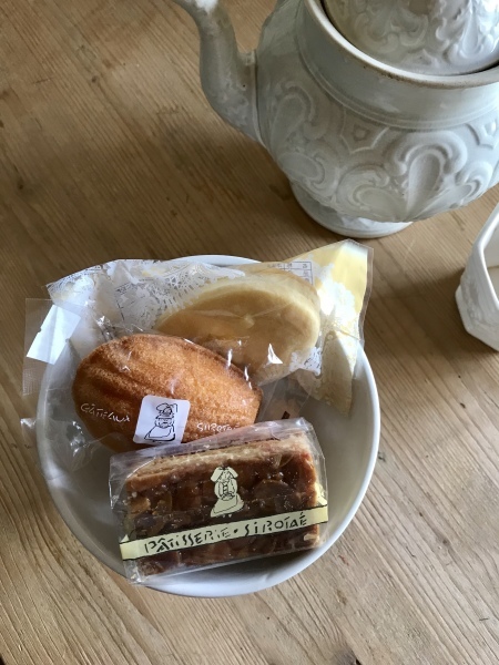 d0125776_12294956.jpeg