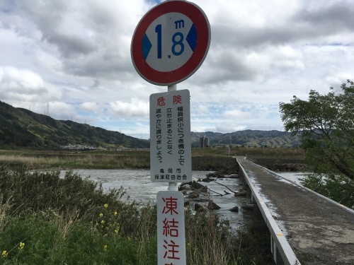 b0004229_15284833.jpeg