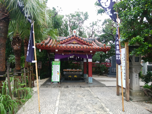 a0057057_00285647.png