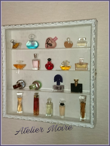 パルファムボトルのコレクションケース カルトナージュ Ma Chambre Confortable 居心地のいい部屋 パルファムボトルのコレクションケース カルトナージュ Ma Chambre Confortable 居心地のいい部屋