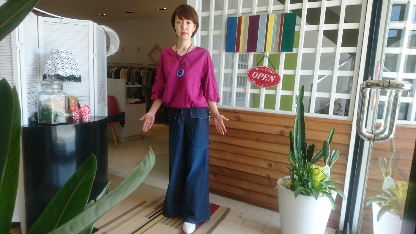 マゼンタ色_f0218407_15092730.jpg