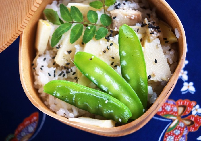 ■季節料理【鶏肉入り　竹の子の炊き込みご飯】簡単！！美味しい～♪_b0033423_23095653.jpg