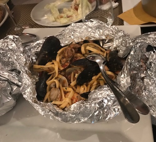 御召の生地・ワインボトル・グラスの帯揚・イタリアンのお店_f0181251_0465976.jpg