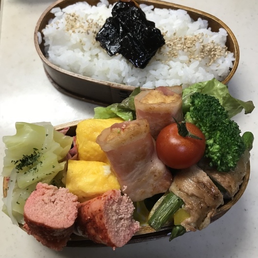 今日のお弁当_e0377378_06292939.jpeg