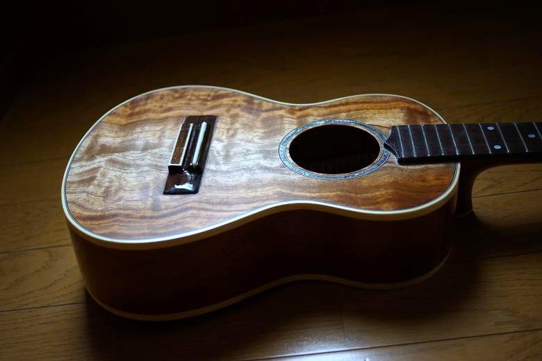 Aluluウクレレの再塗装_e0132536_10345832.jpg