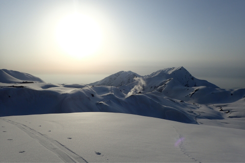 真っ白な雪山って見ていて気持ちがいいね！_d0110562_23390153.jpg