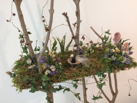 昨日はdeuxRの渡部裕美さんとhilo刺繍教室主宰 御園二葉先生の生徒さま合同作品展へ行ってきました①_a0157409_07534482.jpg