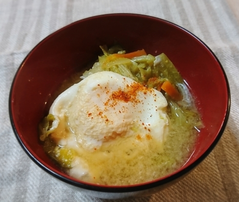 春キャベツと落とし卵の味噌汁 おお 味噌便り 飛騨高山のお味噌屋のブログ