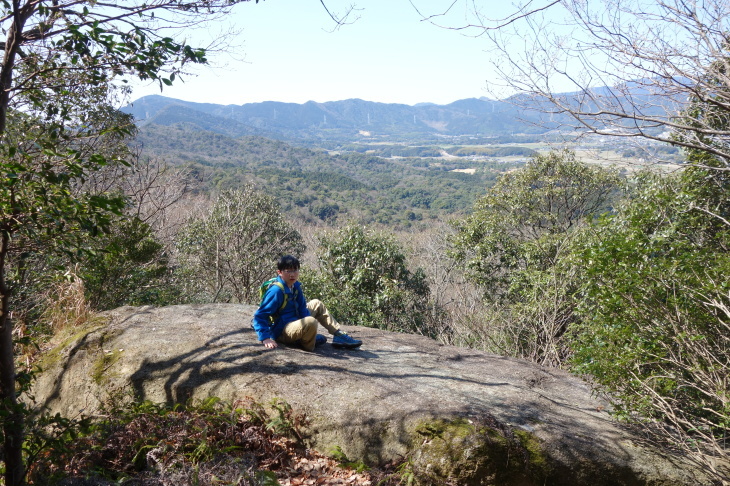 御所ケ岳・馬ケ岳縦走（行橋市）_d0345153_18554978.jpg