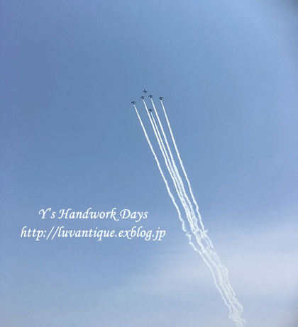 f0330978_13095660.gif