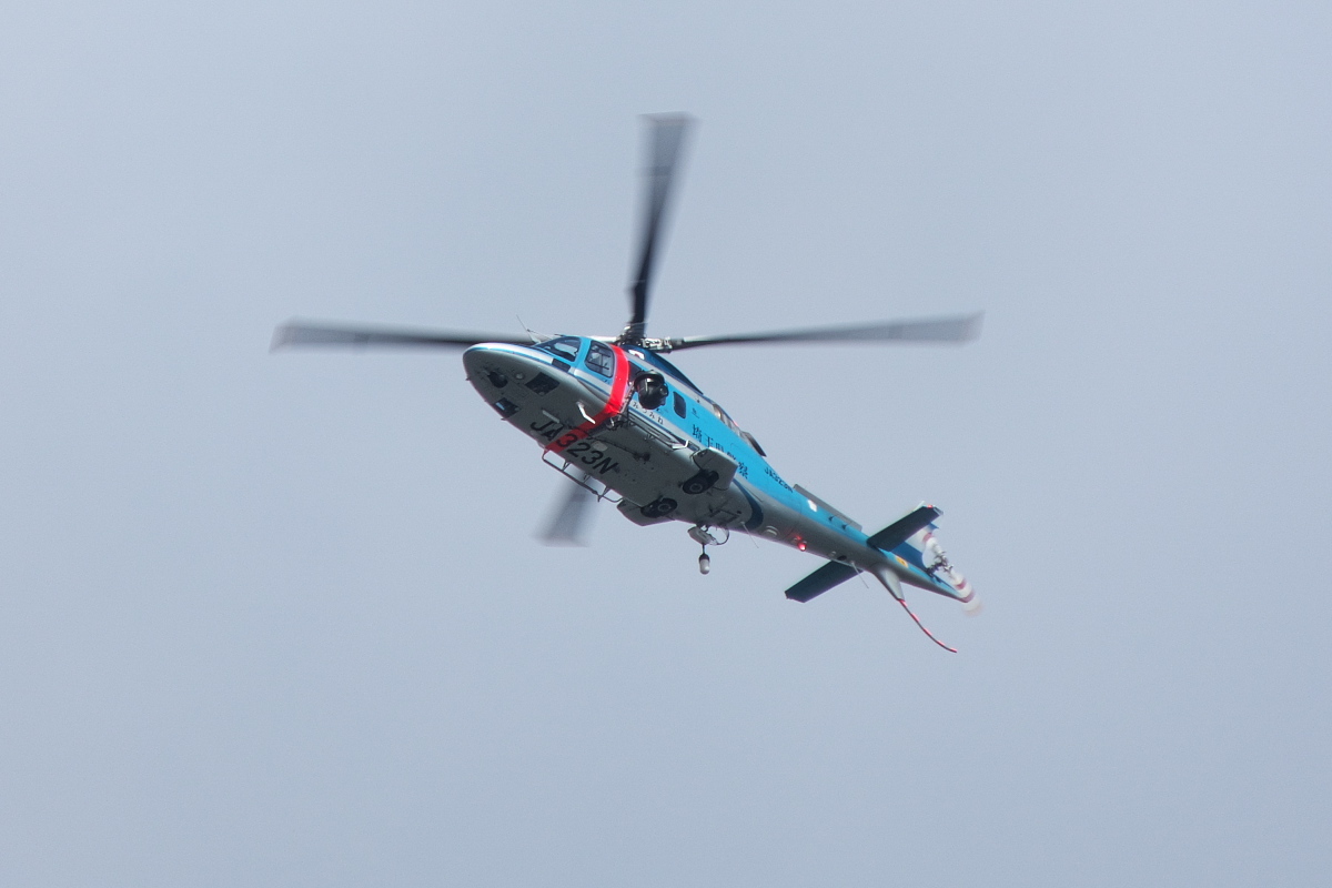 RX10M4+TCON-17Xで撮る「ヘリコプター」_d0137627_23001523.jpg