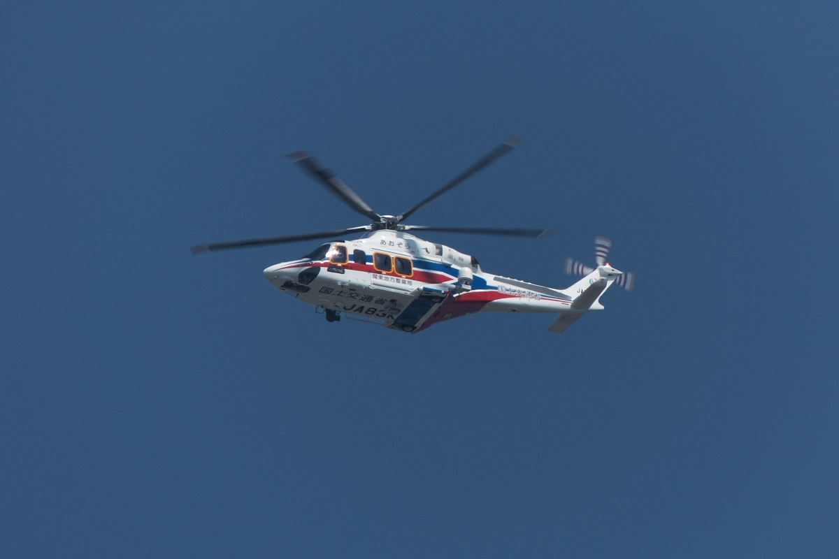 RX10M4+TCON-17Xで撮る「ヘリコプター」_d0137627_23554276.jpg