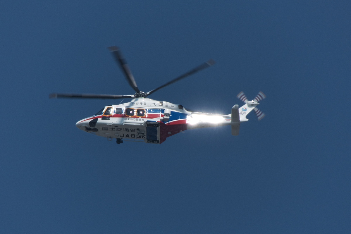 RX10M4+TCON-17Xで撮る「ヘリコプター」_d0137627_00030652.jpg
