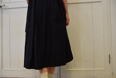 黒いスカート 。_b0110582_09561624.jpg