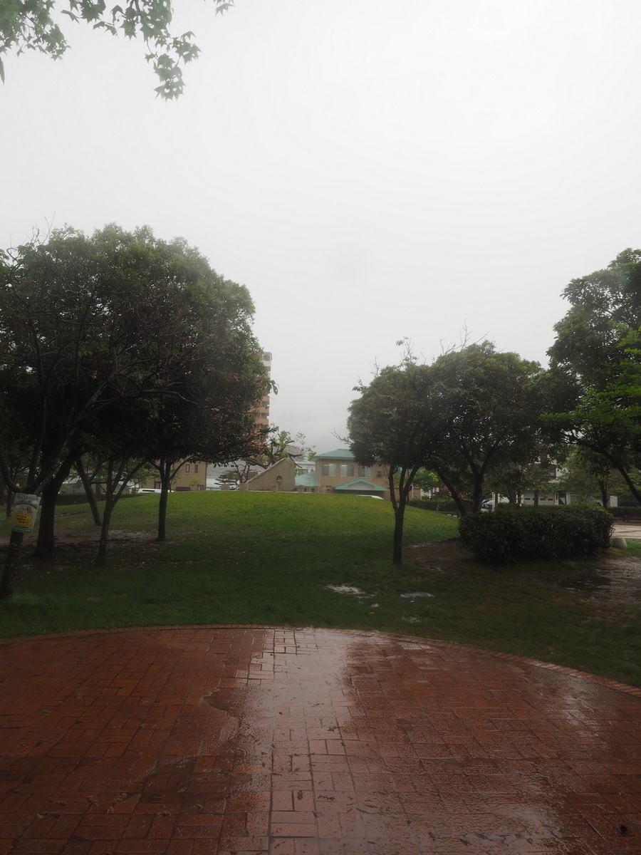 佐伯区民文化センター&五日市中央公園_c0116915_00013042.jpg