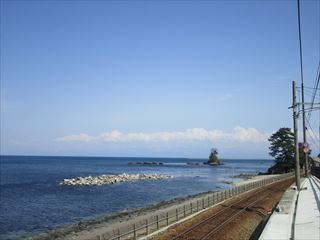 雨晴海岸にて　立山連峰を眺める会、結成☆_d0045362_09152964.jpg