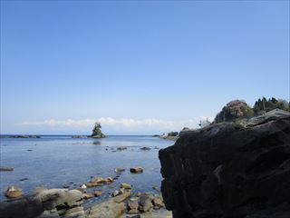 雨晴海岸にて　立山連峰を眺める会、結成☆_d0045362_09155801.jpg