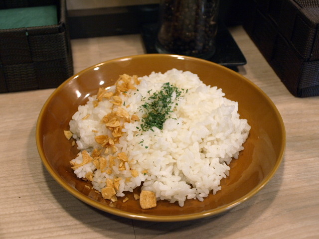 札幌スープシチュー スーピー (プレーンスープシチュー 粗挽きハンバーグ)_d0153062_21271892.jpg