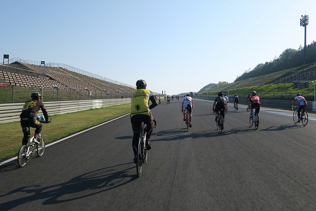 もてぎエンデューロ4時間ロードソロ参戦記_b0144082_01312811.jpg