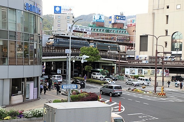 藤田八束の鉄道写真＠トランプ大統領と金正恩委員長の会談は実現するのか、そして拉致問題と日本の役割はいかに_d0181492_15323314.jpg