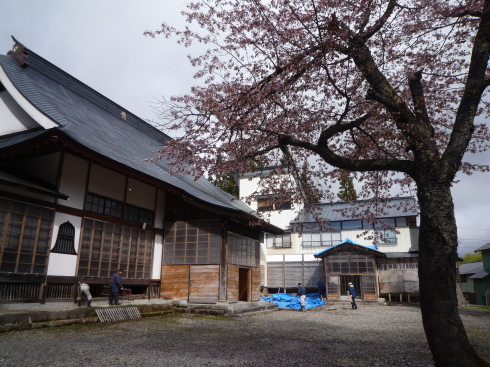 新鳥居峠は明日正午開通_c0189218_17363729.jpg