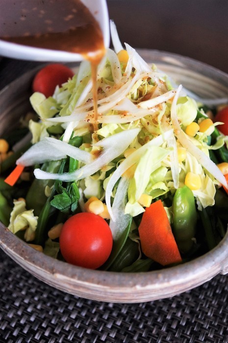 ■【春サラダ】 野菜の盛り付けのみで 市販ドレッシン グ使用で簡単です♪_b0033423_00535429.jpg