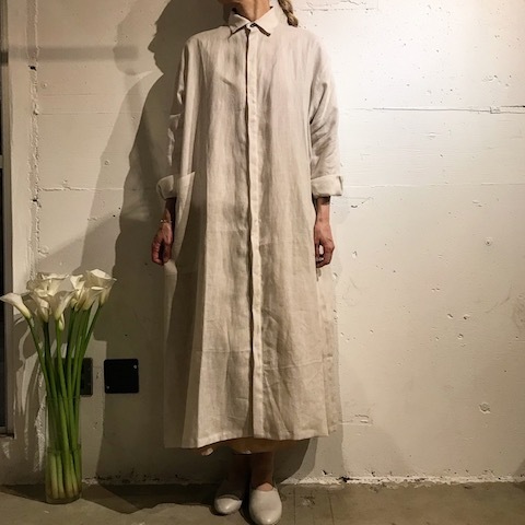 COMOLIシャツワンピ_d0364239_20015695.jpg