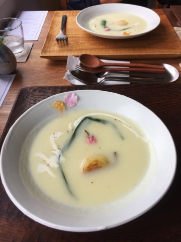b0341471_12225466.jpeg