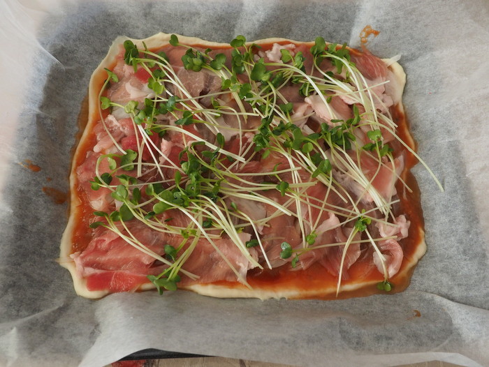 ピッツア2種_c0116915_23355285.jpg