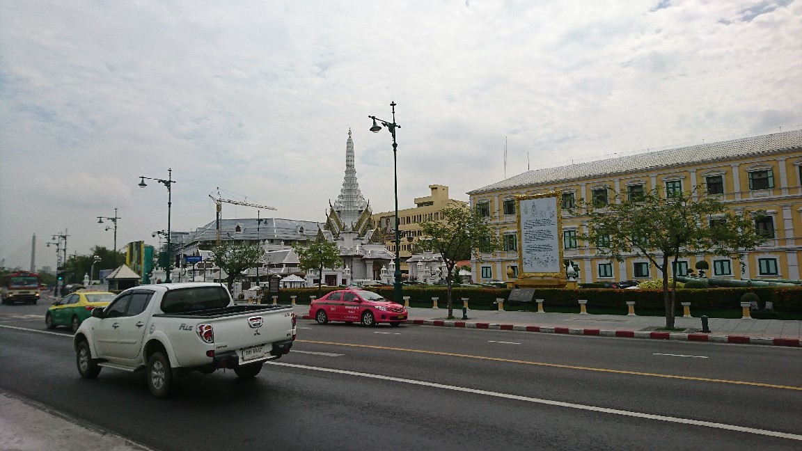 タイ三大寺院巡り_b0237229_22320136.jpg