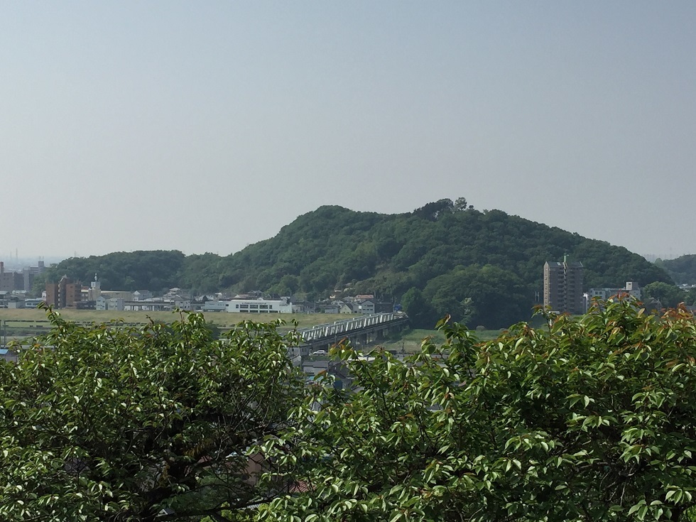 e0242504_20120813.jpg