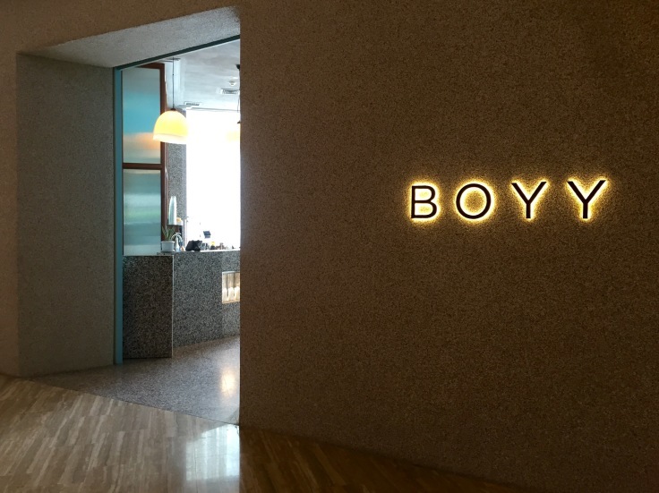 都会的なカフェBOYY and SON CAFé@チットロム_f0366128_12432681.jpeg