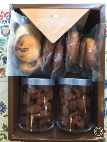 ガレットブルトンヌ、クランベリークッキーと焼き菓子セット_a0214059_14061415.jpeg