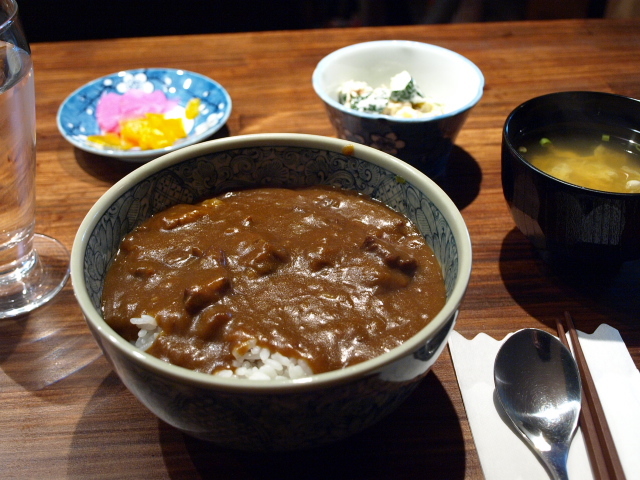 エムズガーデン(カレー丼)_d0153062_20132639.jpg