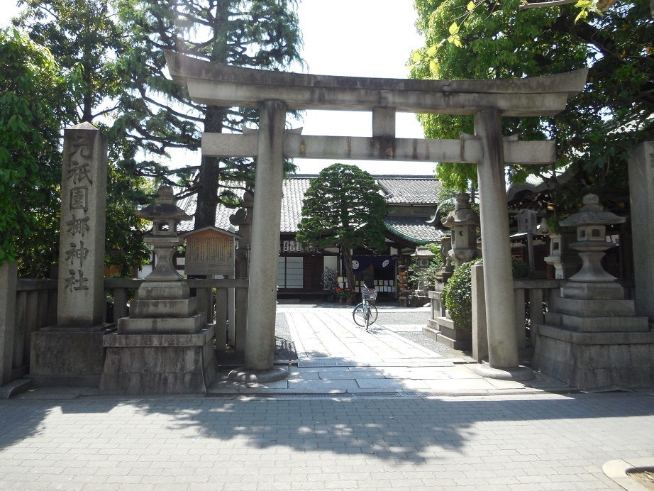 梛神社_f0150767_13381535.jpg