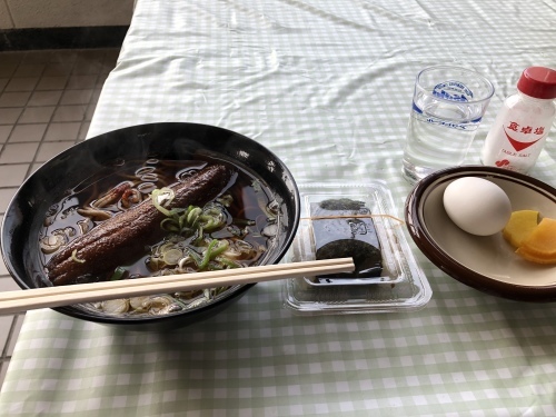 f0333882_12514024.jpeg