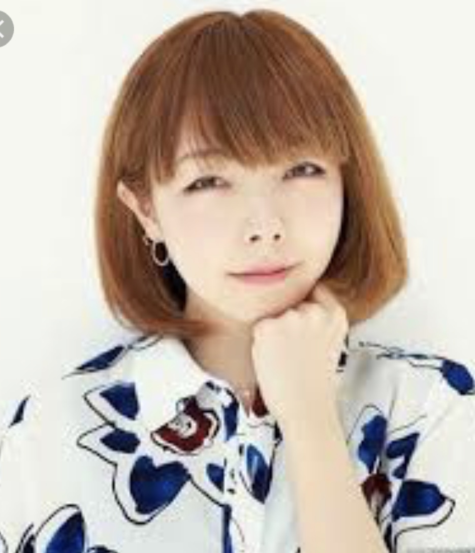 パーソナルカラー「スプリング」さんの特徴(*˘︶˘*).。.:*♡_a0213806_18032205.jpeg