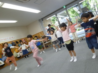 4月25日『Dance』_c0315913_17225368.jpeg