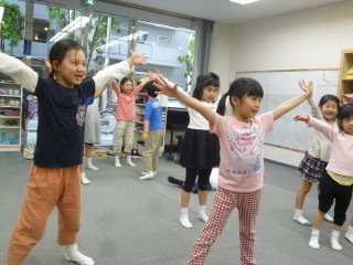 4月25日『Dance』_c0315913_17225378.jpeg