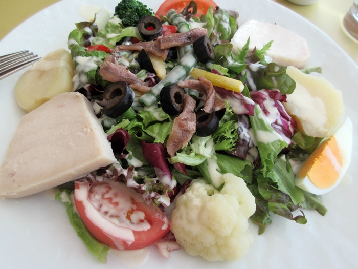 【あんぱんの銀座木村屋のグリルでパン食べ放題のランチ】_b0009849_16525552.jpg